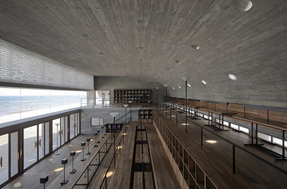 Seashore Library Cina area lettura