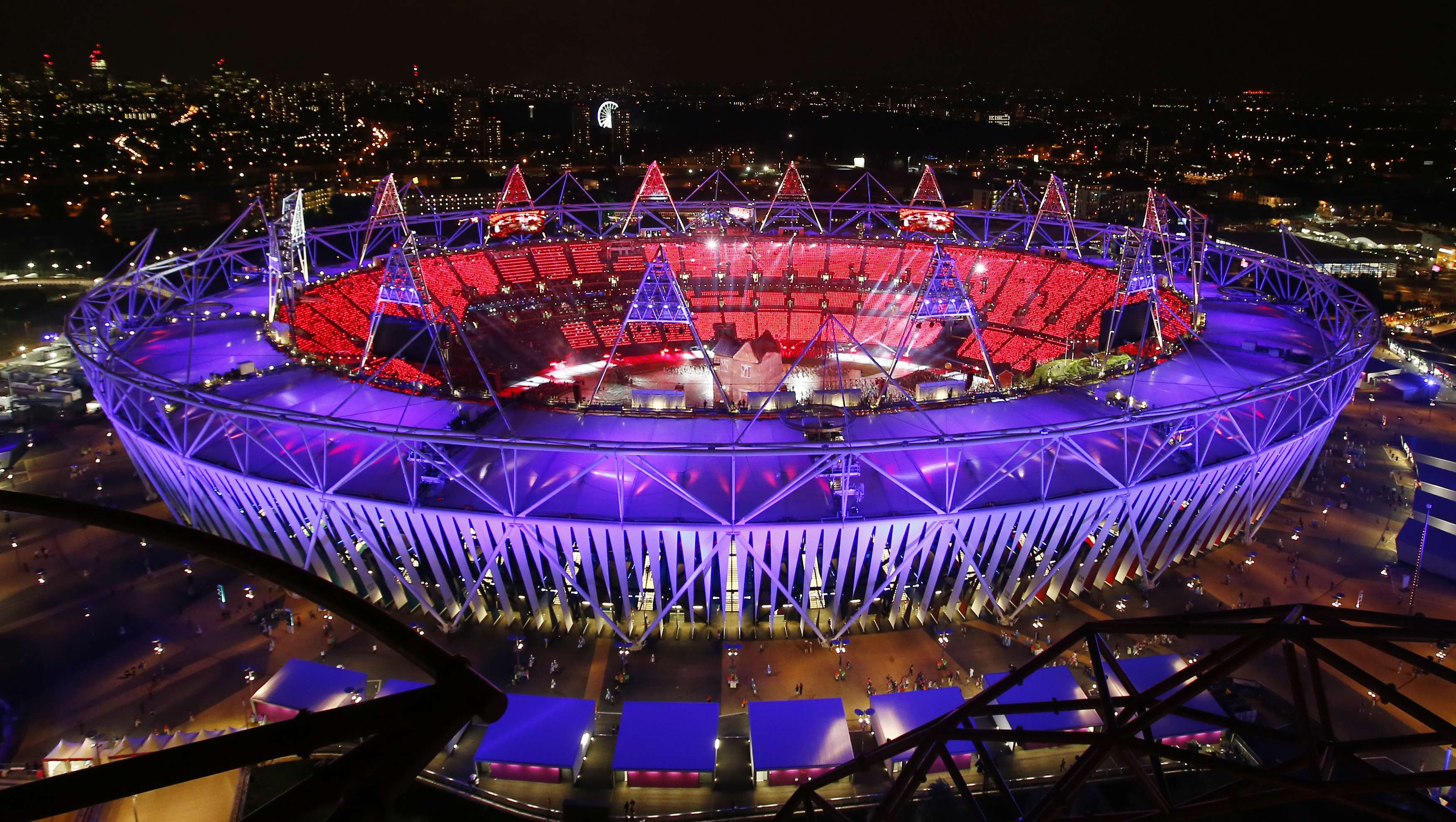 Ои 2012. Олимпийские игры в Лондоне 2012. Олимпийский стадион Лондон 2012. Олимпийский стадион Лондон 2020.