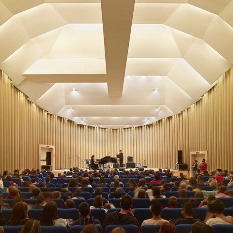 L'Aquila Temporary Concert Hall interno