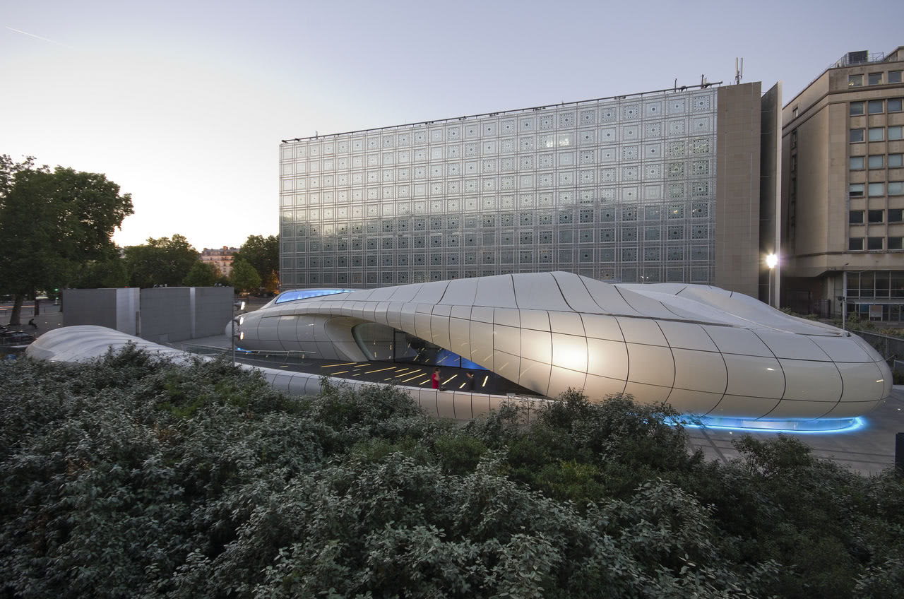 Mobile Art Pavillion Zaha Hadid