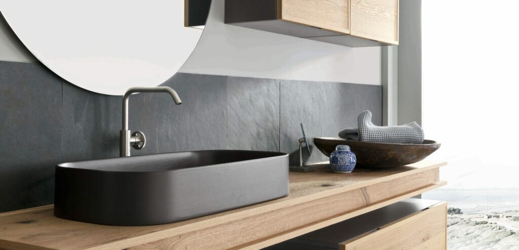 bagno minimal nero