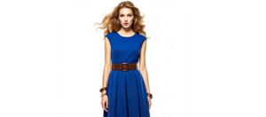 Abbinamento blu e marrone donna