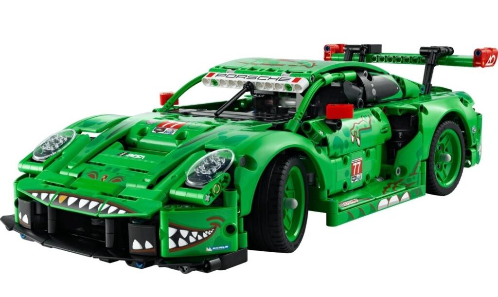 LEGO Technic 42224 Porsche 911 GT3 R REXY AO Racing verde lime con denti T-Rex feroci, alettone e livrea racing - novità LEGO Technic 2026 da pista.