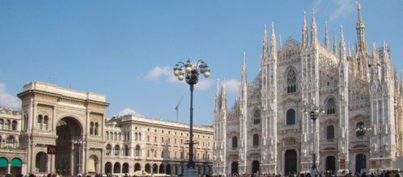 Milano piazza Duomo